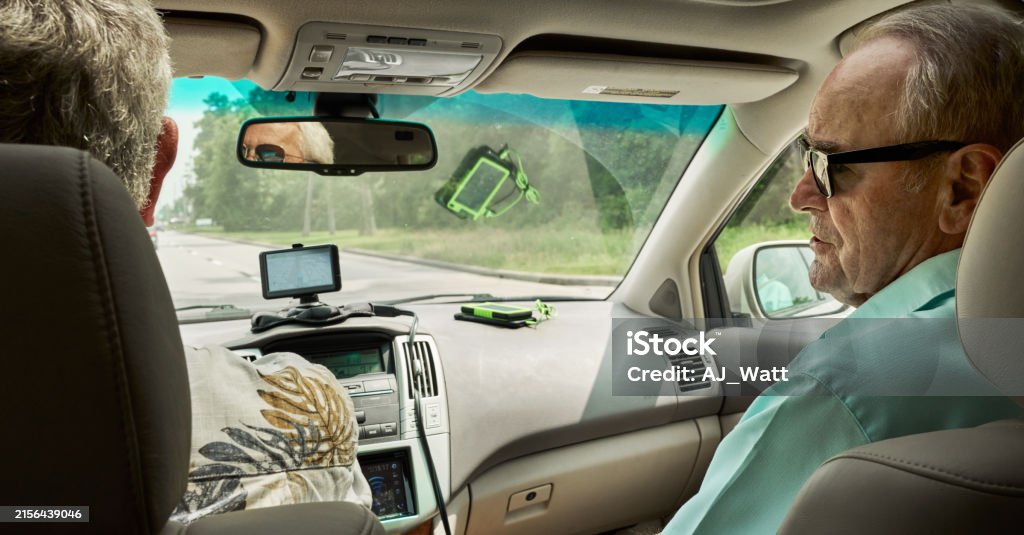 Powerbanks & automobile (routeur 5G, dashcam, frigo 12 V) : allume-cigare PD, « tampons » d’énergie & sécurité — LymobileShop 2025
