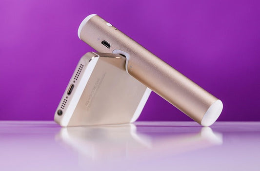 Batterie externe 2025 : le guide ultime pour bien choisir (mAh, Wh, PD, avion)
