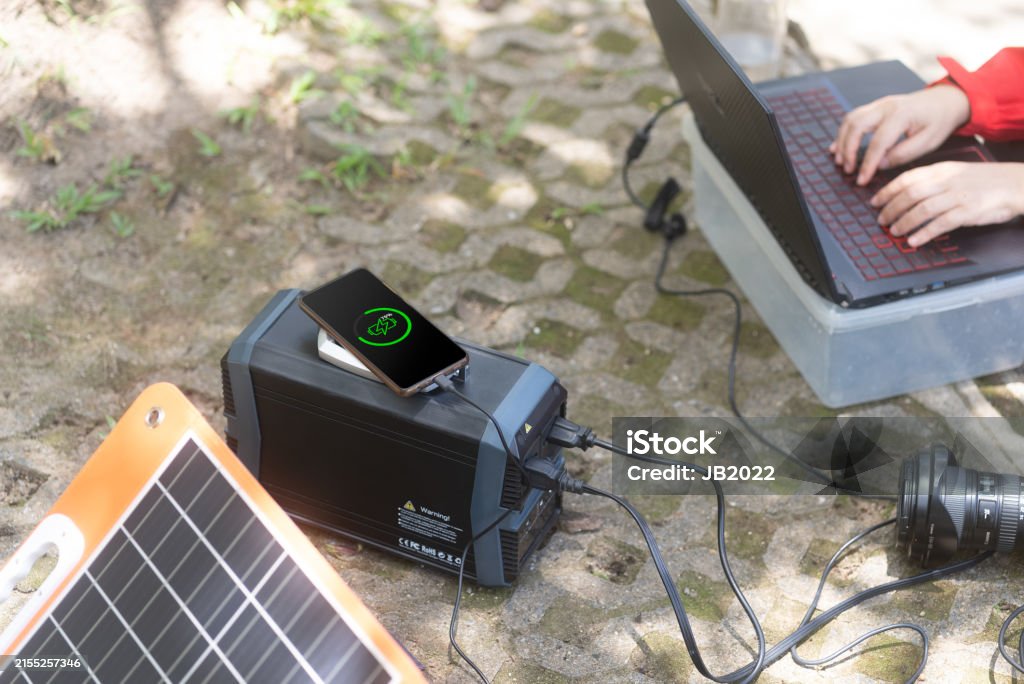 Powerbanks & consoles portables (Nintendo Switch, Steam Deck, ROG Ally) : 30–65 W, câbles coudés, écrans portables — LymobileShop 2025