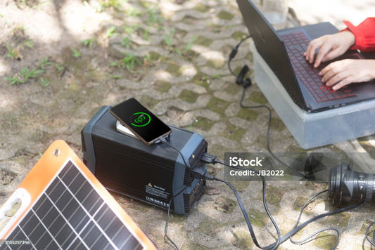 Powerbanks & consoles portables (Nintendo Switch, Steam Deck, ROG Ally) : 30–65 W, câbles coudés, écrans portables — LymobileShop 2025