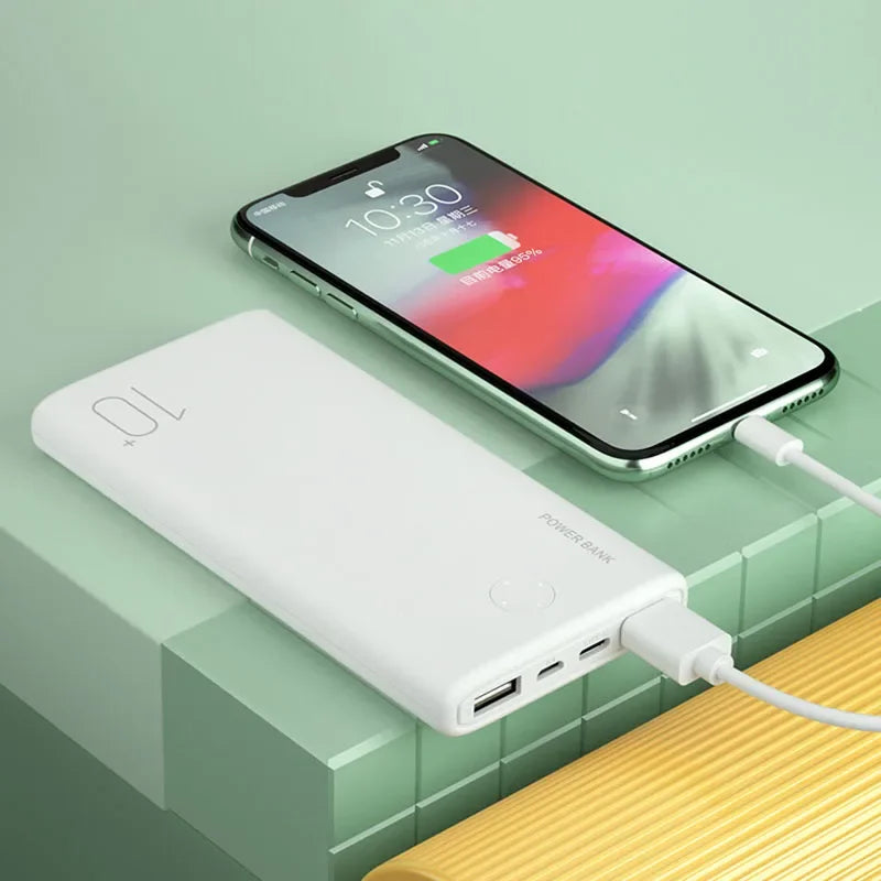 Power Bank 10 000 mAh - Double USB - Câbles intégrés - Compact & léger